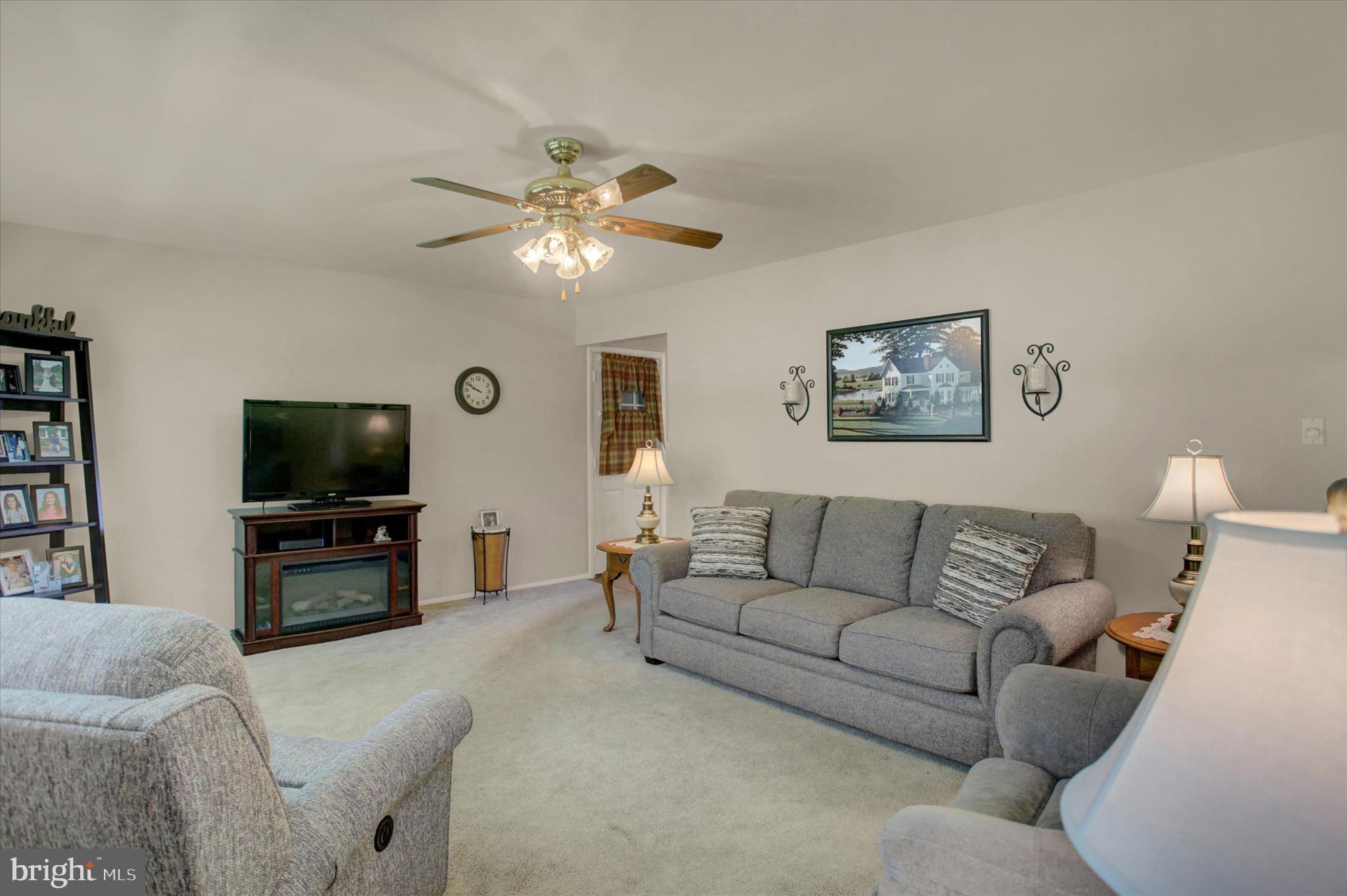 4482 SCOTLAND MAIN STREET