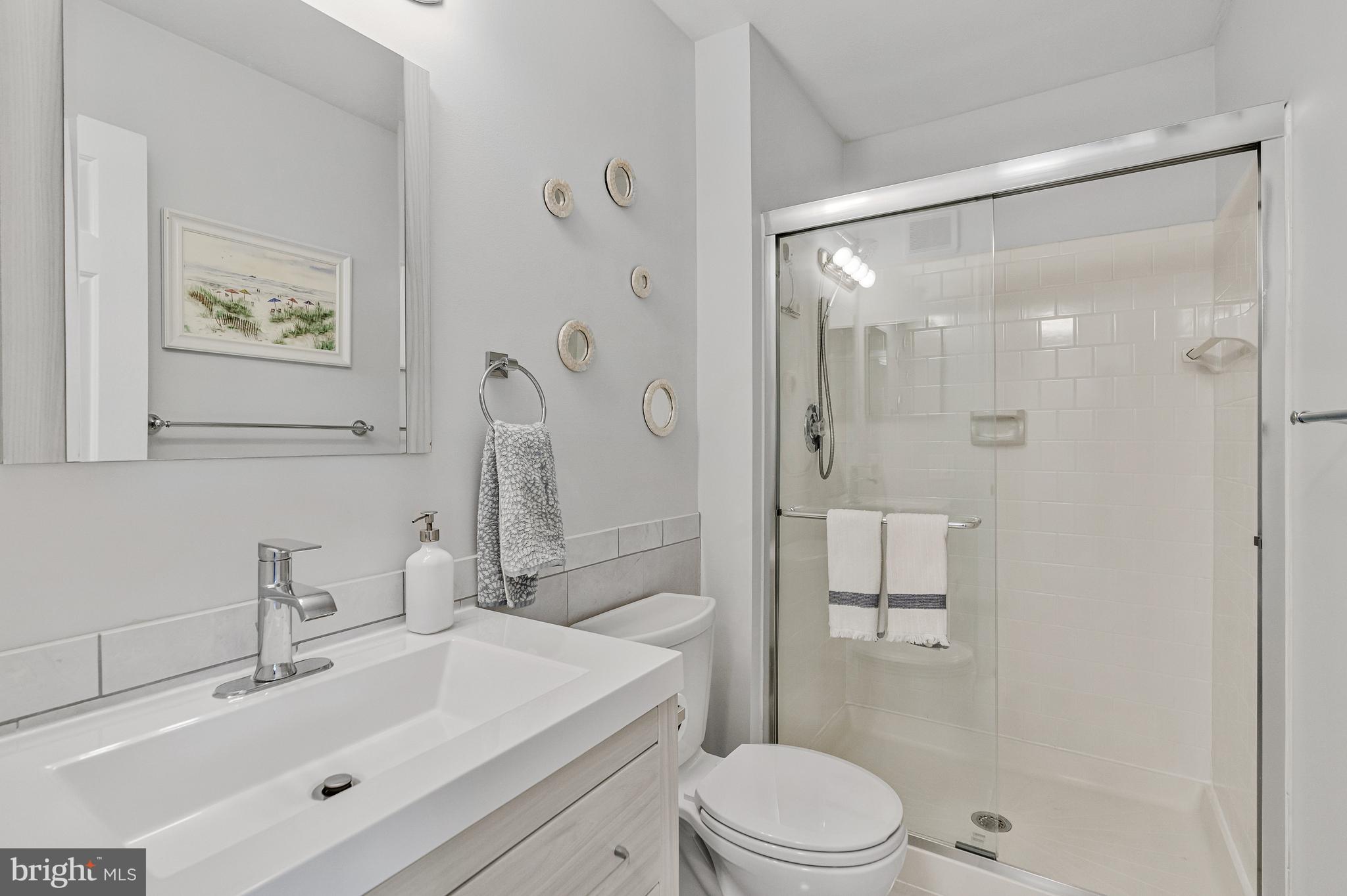 HUNTERS SQUARE - Residential