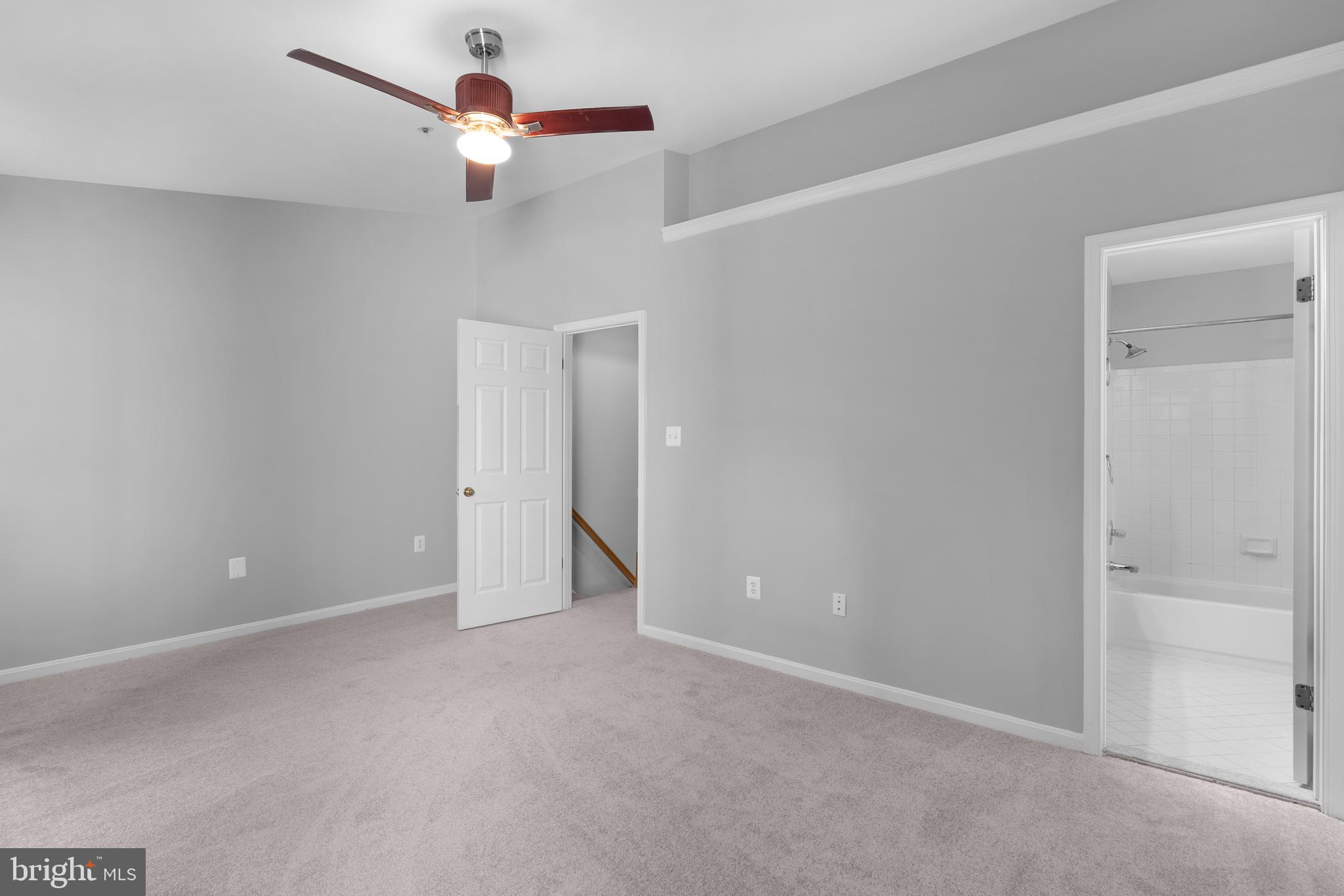 ESSINGTON - Residential