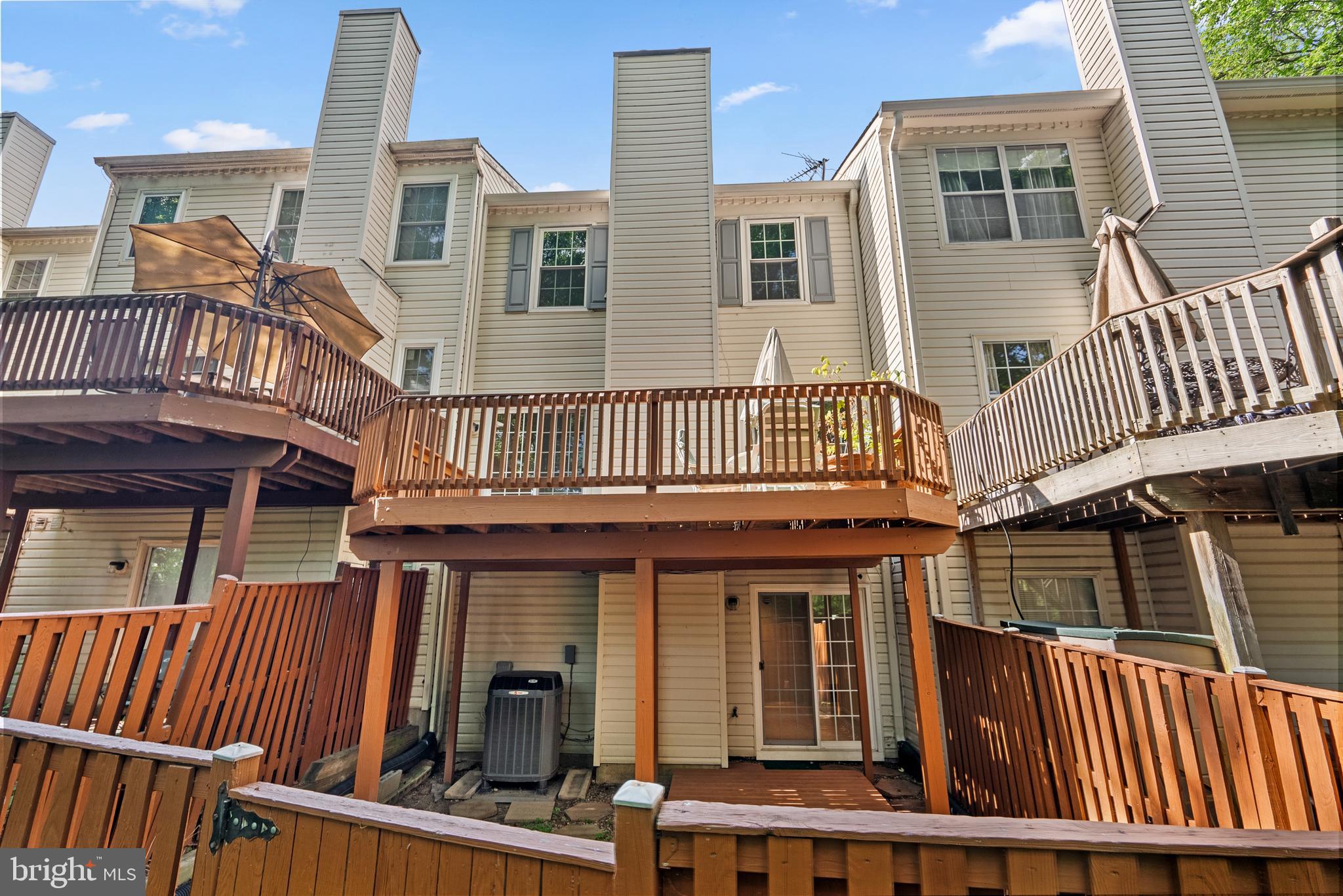 ESSINGTON - Residential