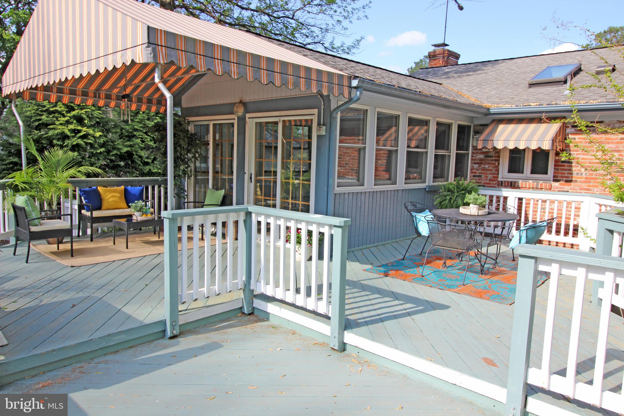 DEVON PARK - Residential Lease