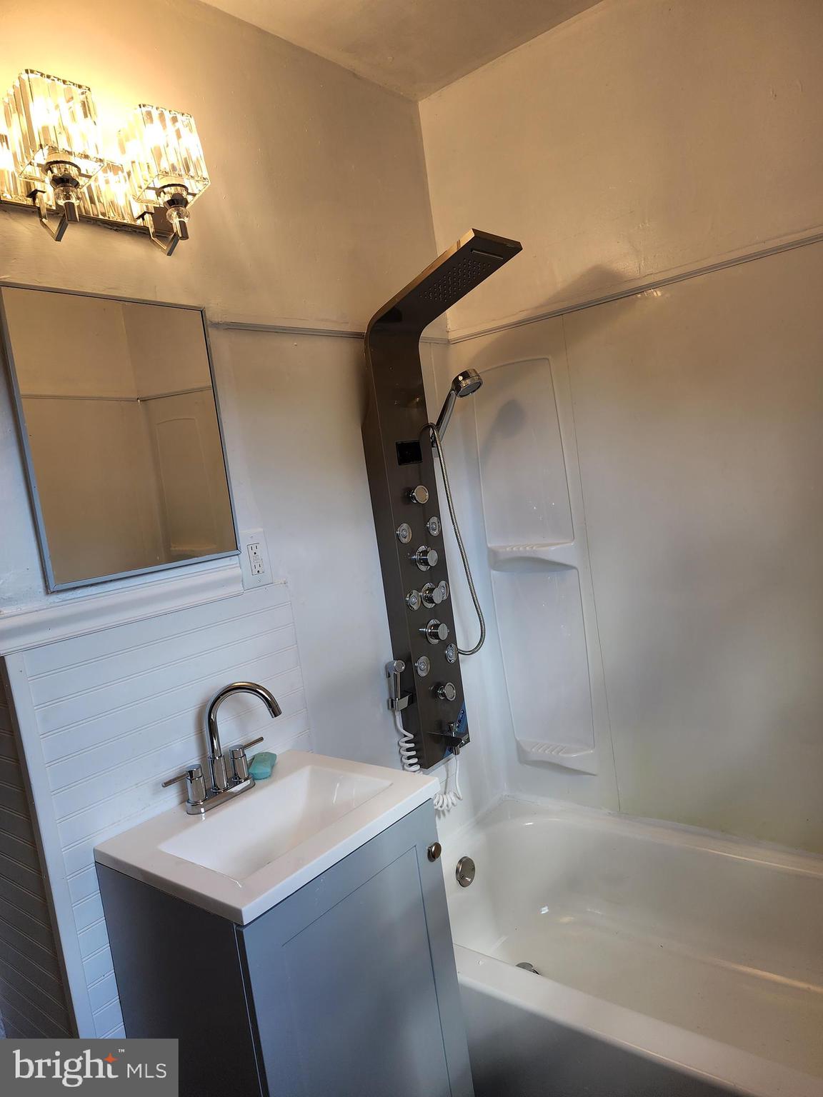 NORTH FORESTVILLE - Residential