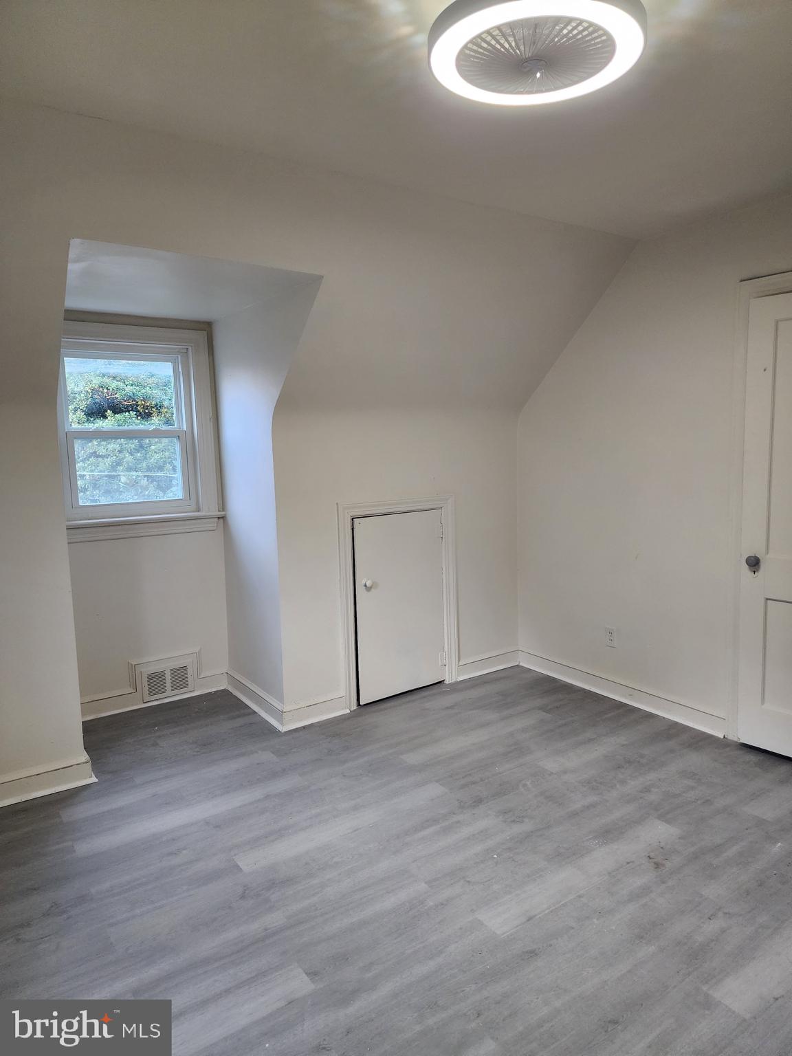 NORTH FORESTVILLE - Residential