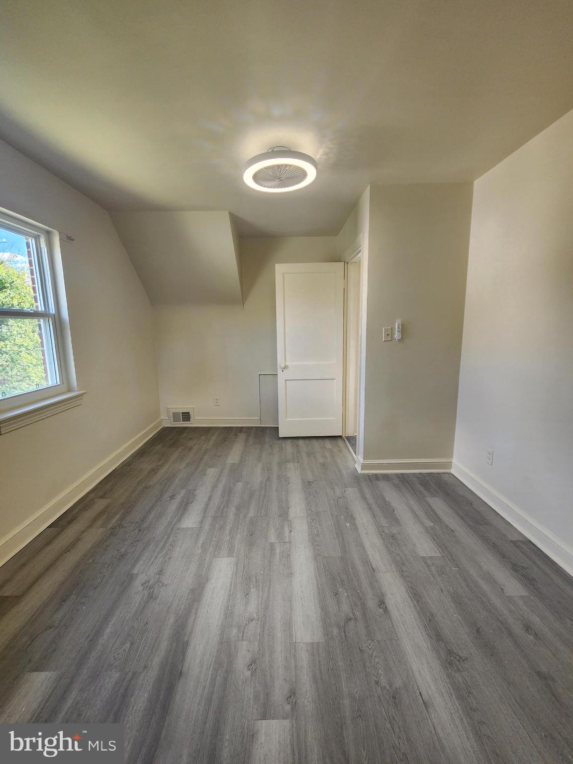 NORTH FORESTVILLE - Residential