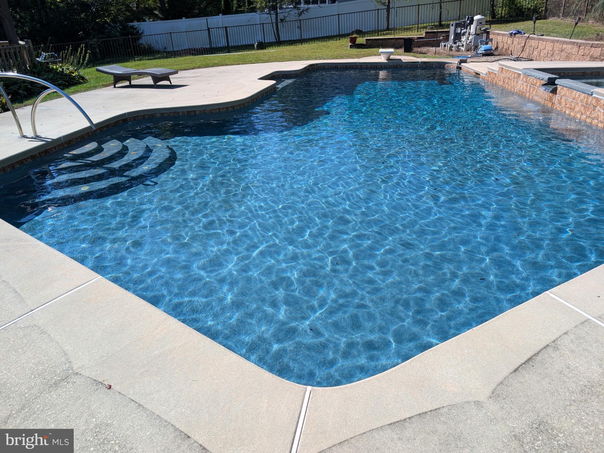 DOYLESTOWN RIDGE - Residential