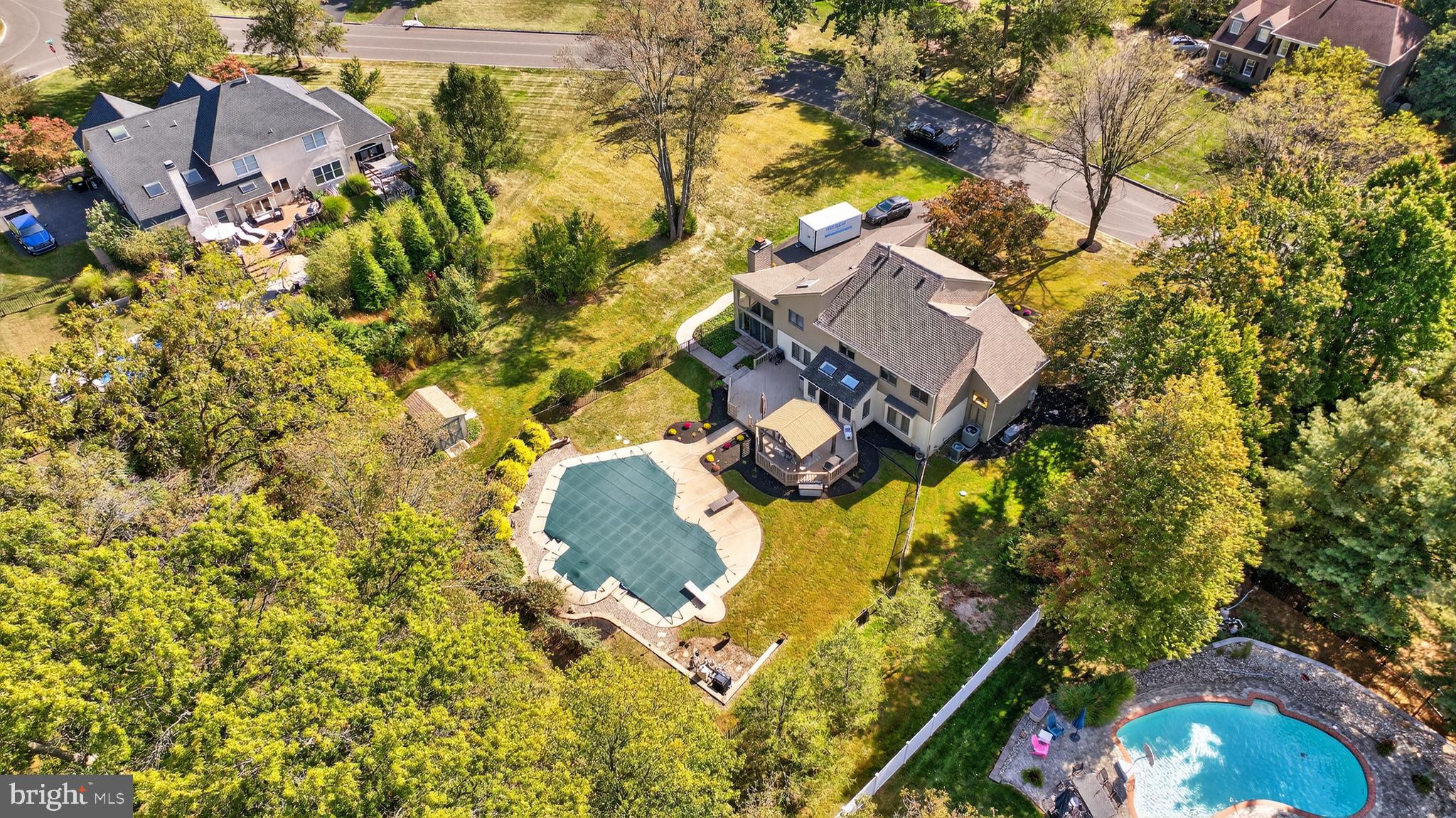 DOYLESTOWN RIDGE - Residential