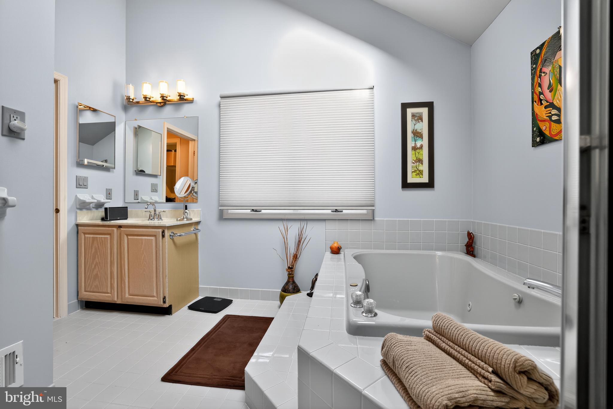 DOYLESTOWN RIDGE - Residential