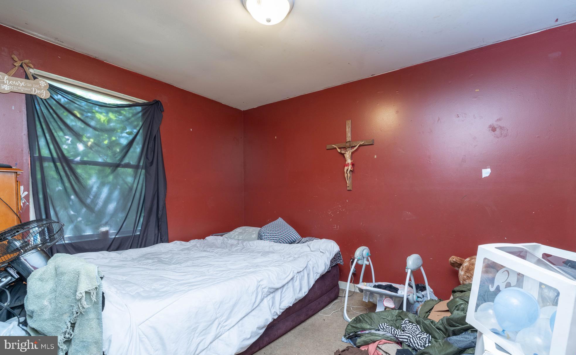 HOLLINGSWORTH MANOR - Residential