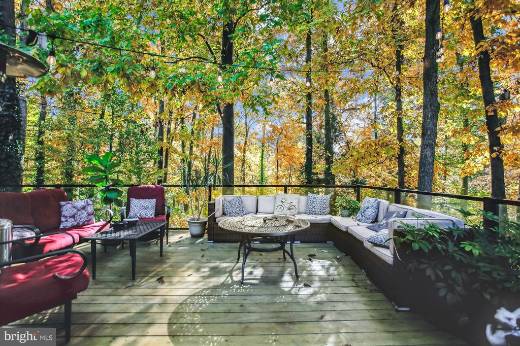 Photo of 4207 Adrienne Drive, ALEXANDRIA, VA 22309 (MLS # VAFX2305628)