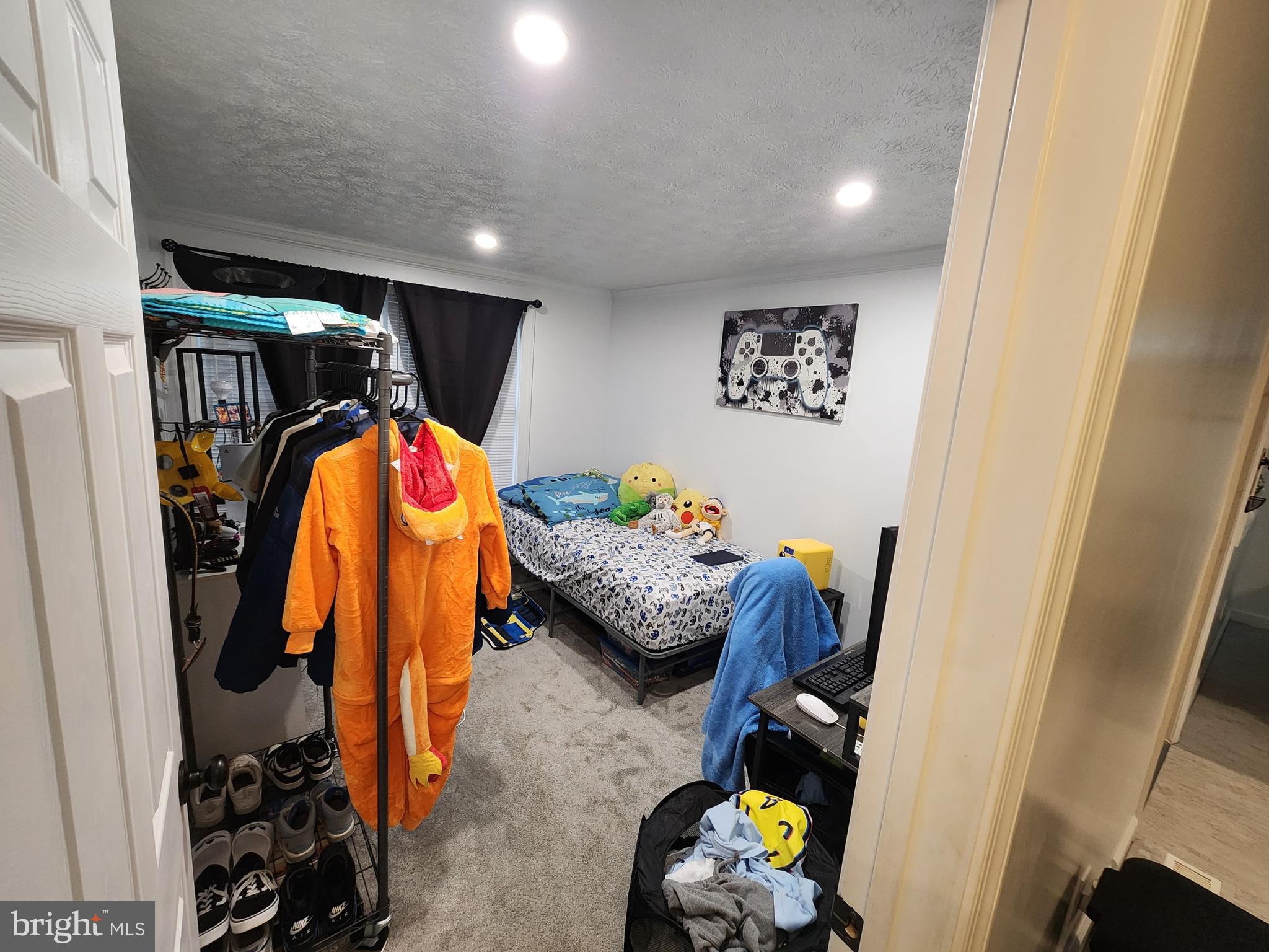 THREE CEDARS - Residential