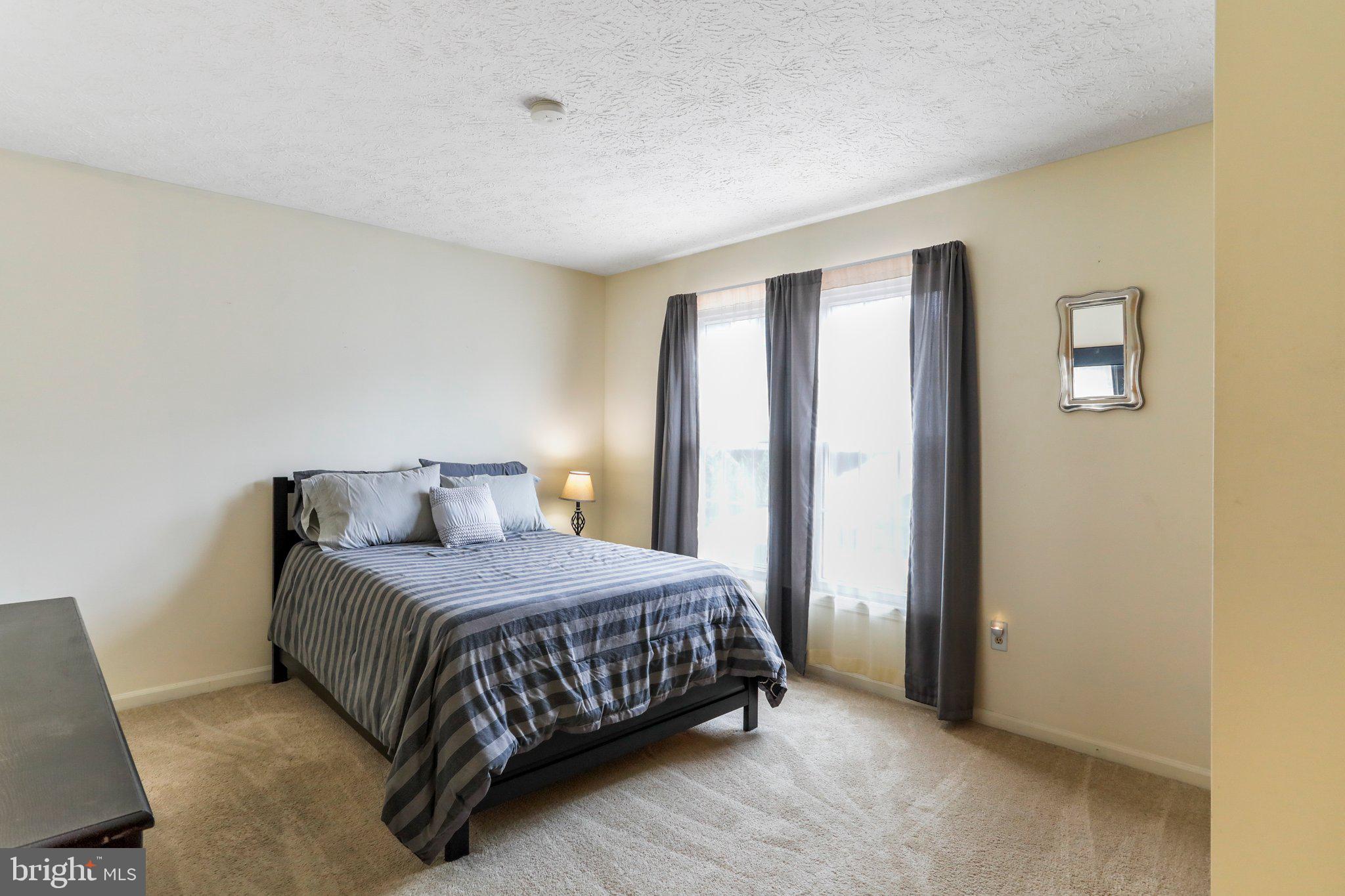 DEERFIELD - Residential