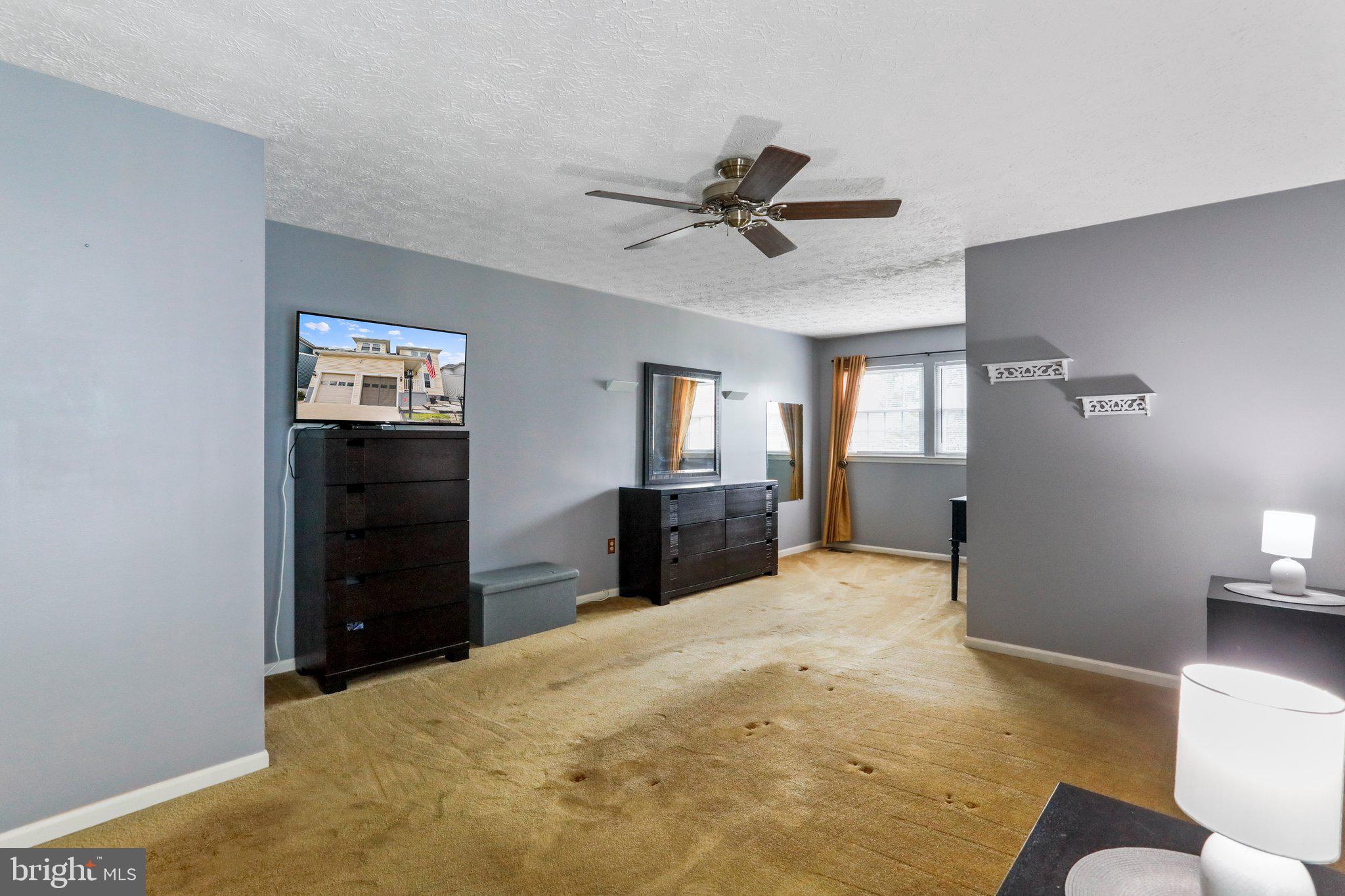 DEERFIELD - Residential