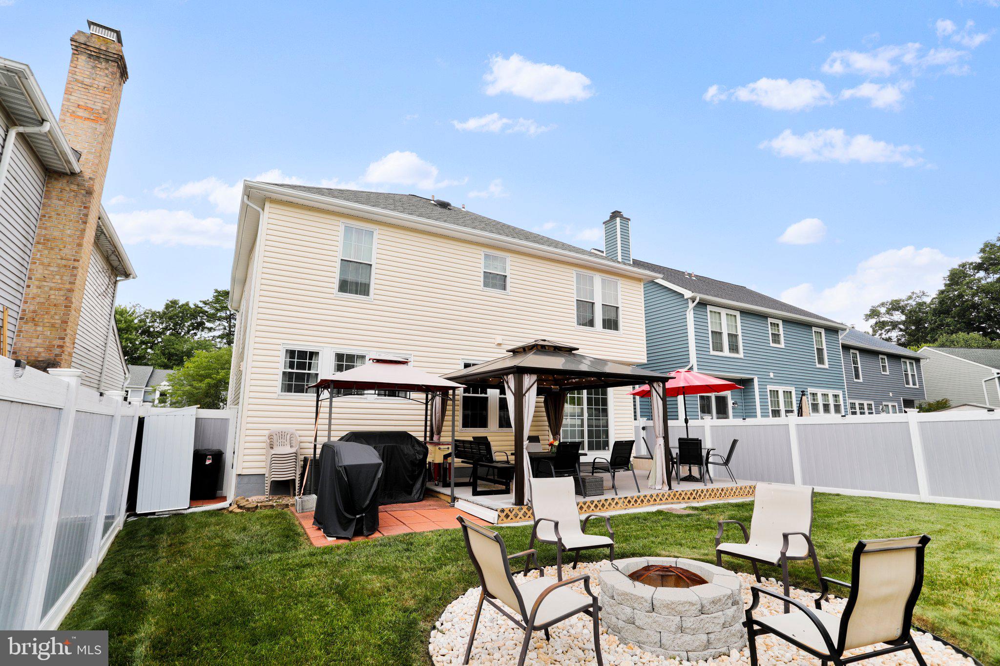 DEERFIELD - Residential