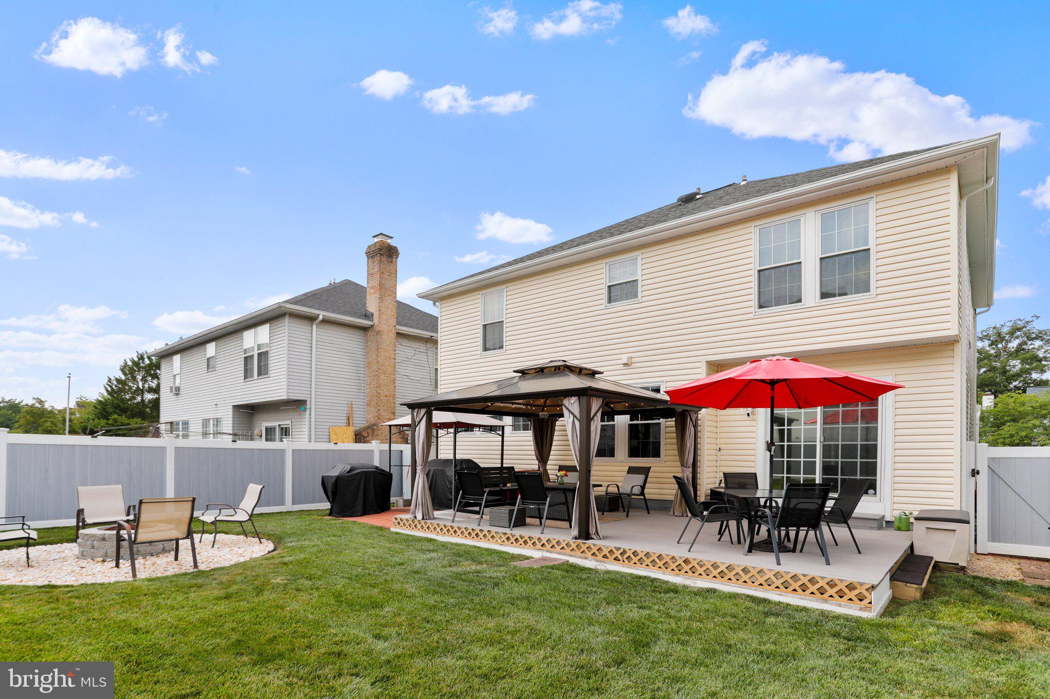 DEERFIELD - Residential