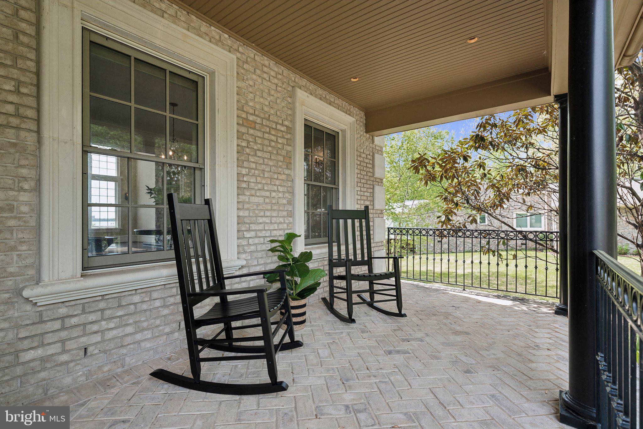18495 RUNNING PINE COURT