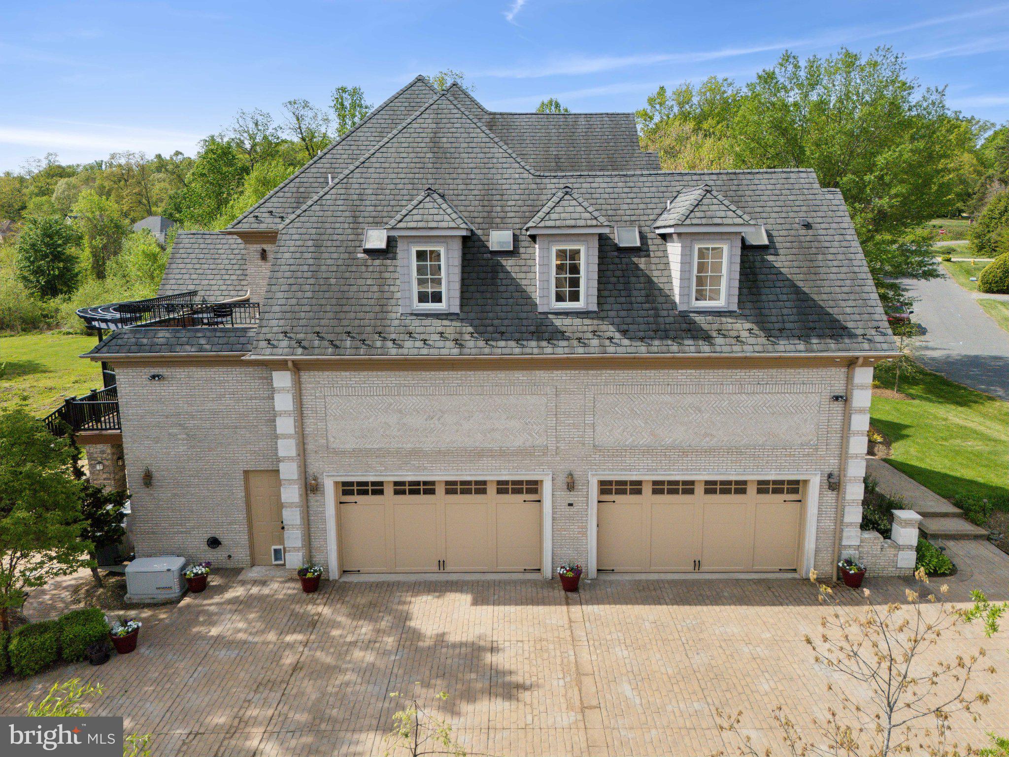 18495 RUNNING PINE COURT