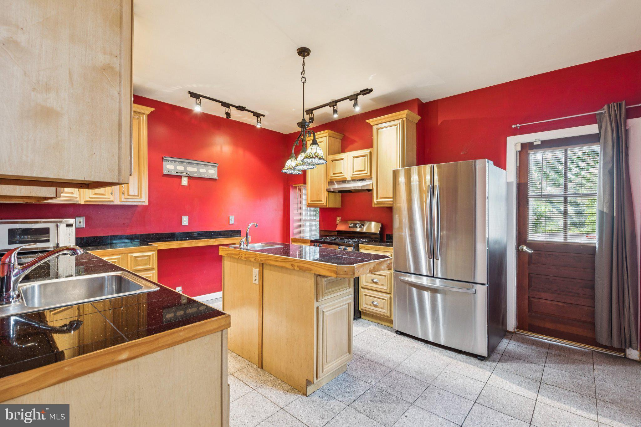 GERMANTOWN (WEST) - Residential