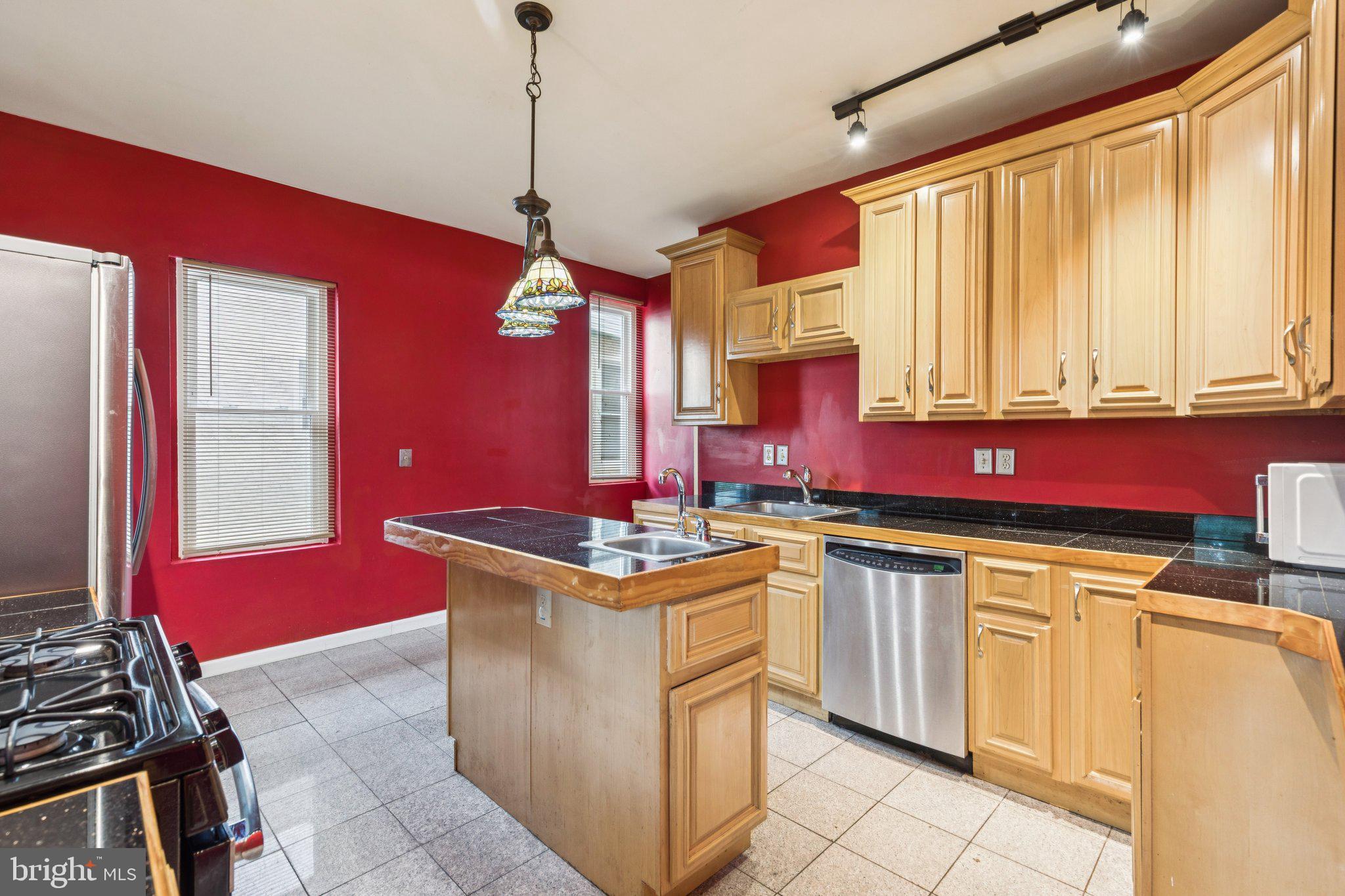 GERMANTOWN (WEST) - Residential