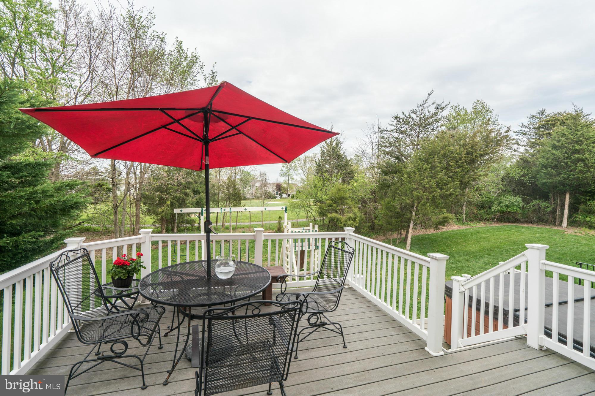 SOUTH RIDING - Residential