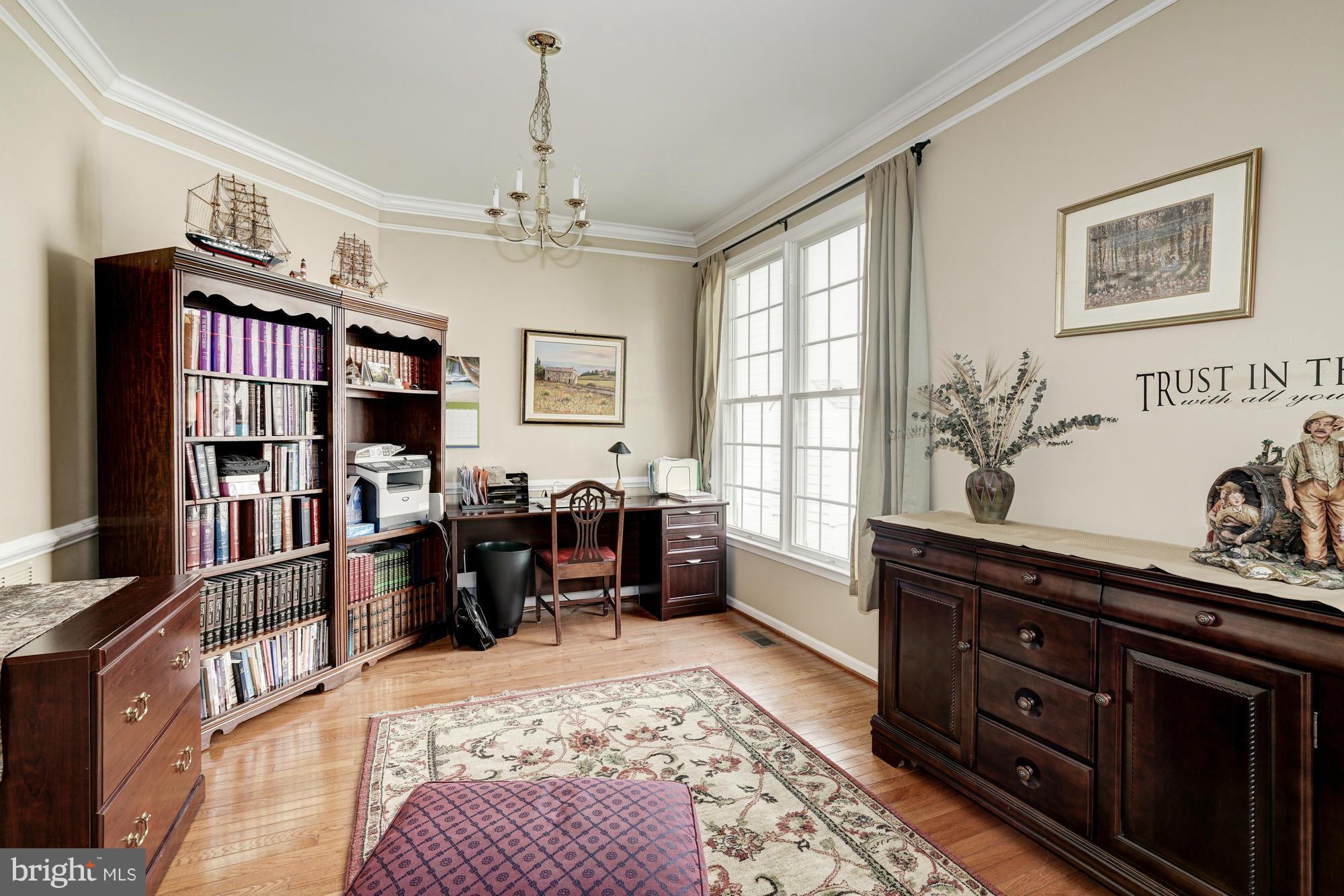 SOUTH RIDING - Residential