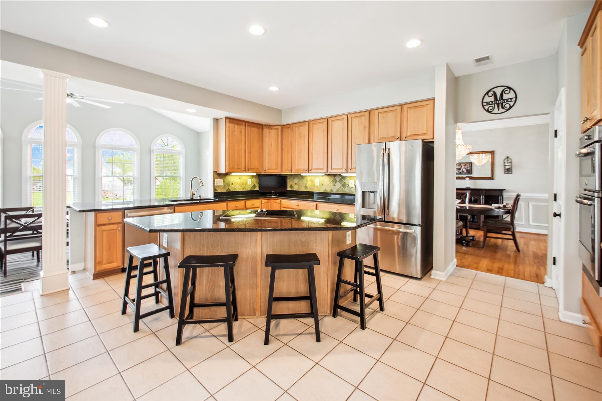 5343 GROVEMONT DRIVE