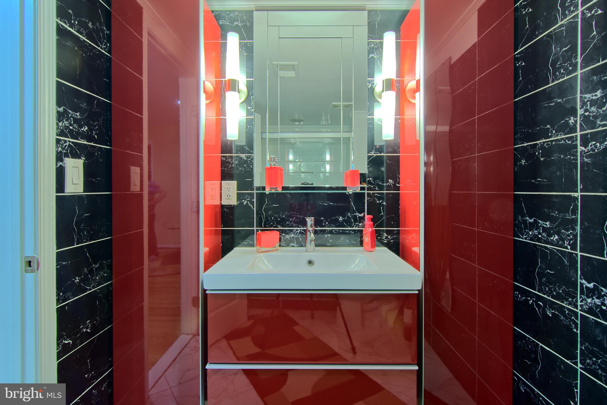 LODGE AT MCDONGH - Residential