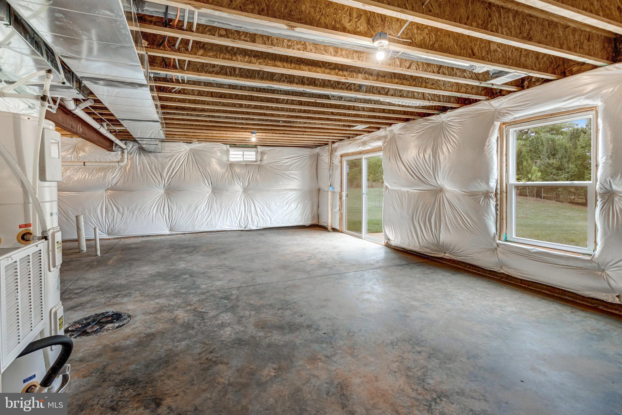 SEASONS AT ROUND MILL MEADOWS - Residential