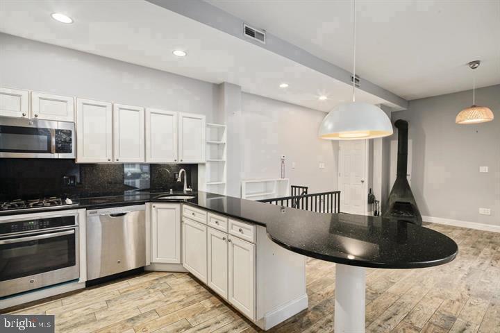 727 S 2ND STREET S 1R