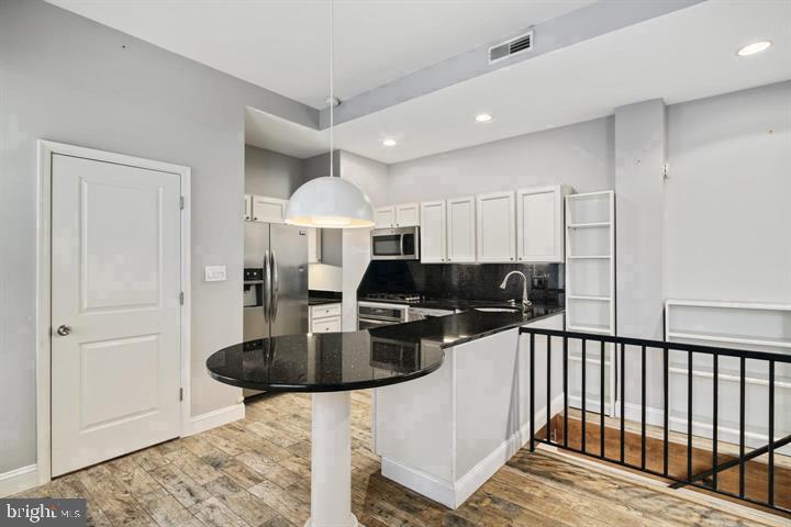 727 S 2ND STREET S 1R