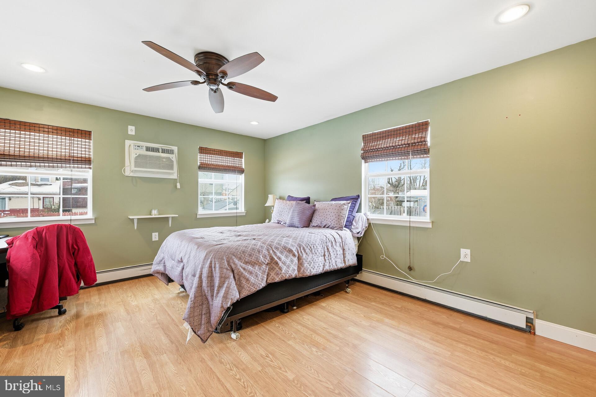 LANGHORNE GABLES - Residential