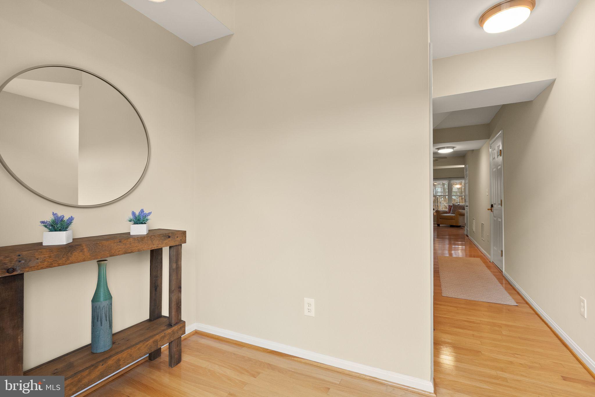 SOUTH RIDING - Residential