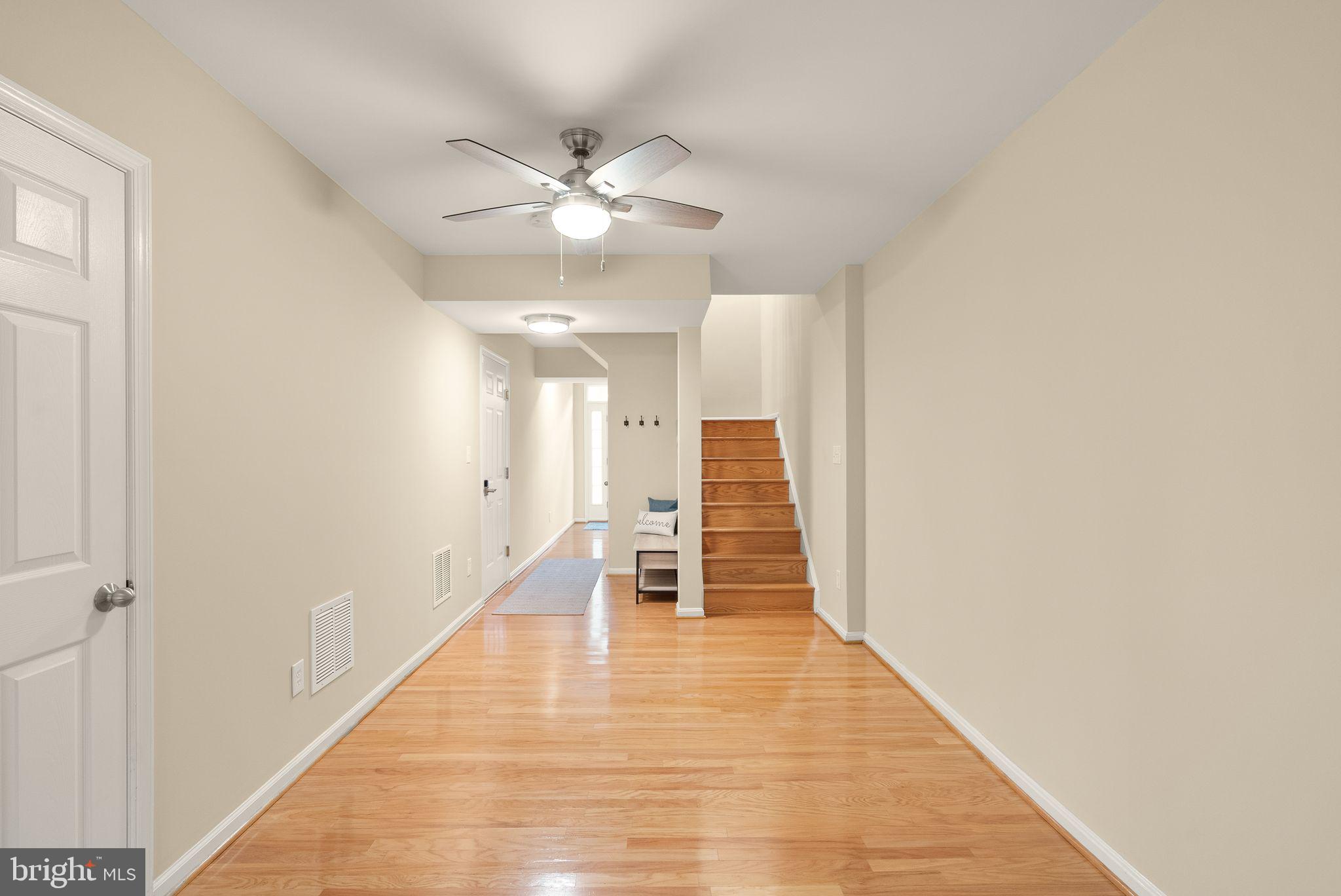 SOUTH RIDING - Residential