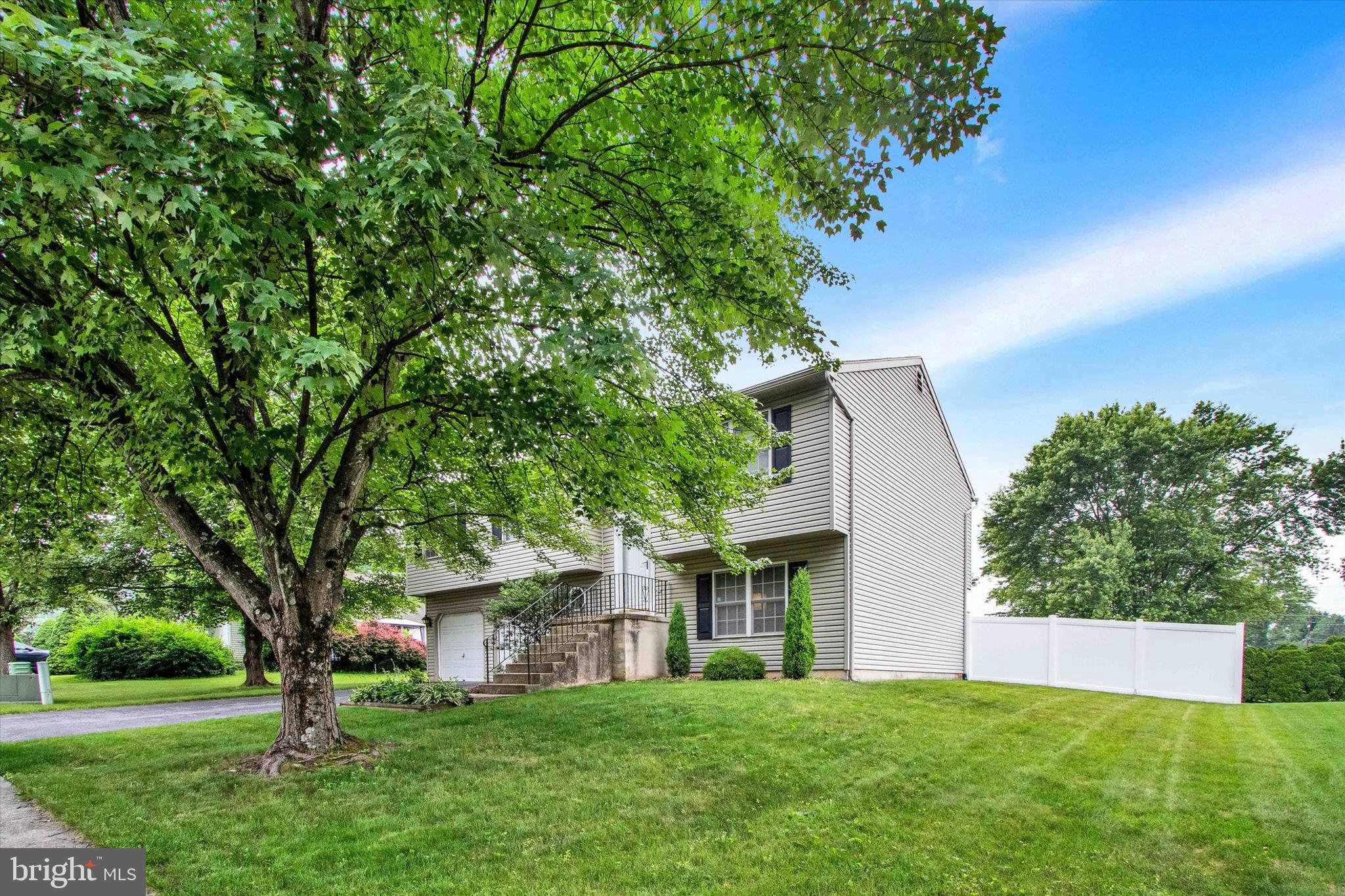 4 DOGWOOD DRIVE