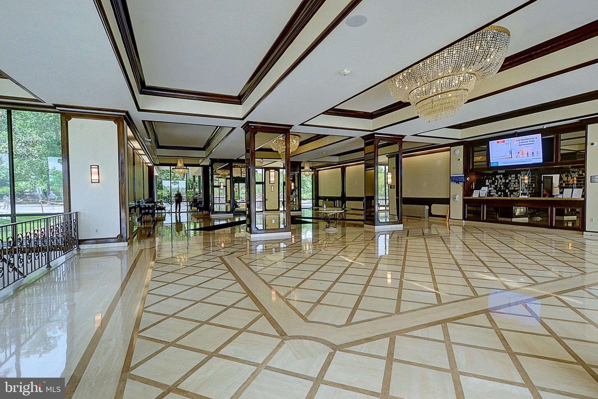 PROMENADE TOWERS - Residential