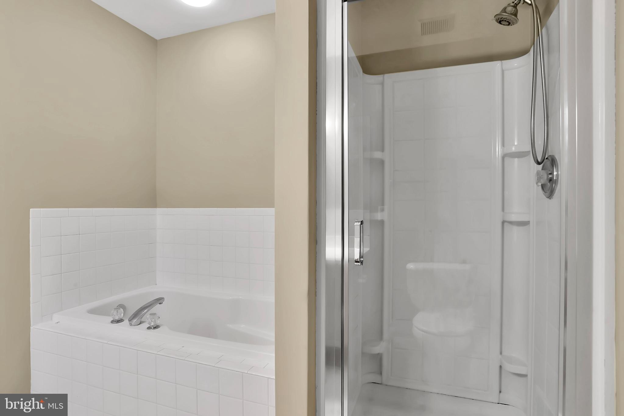 SYCAMORE VILLAGE - Residential