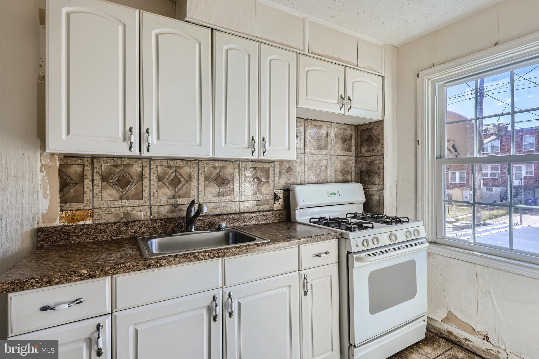 BELAIR-EDISON - Residential