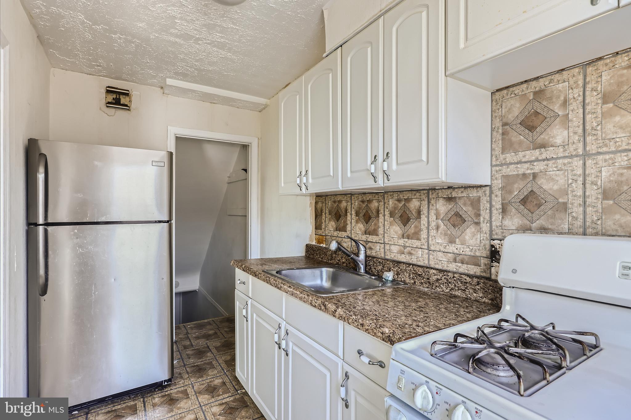 BELAIR-EDISON - Residential