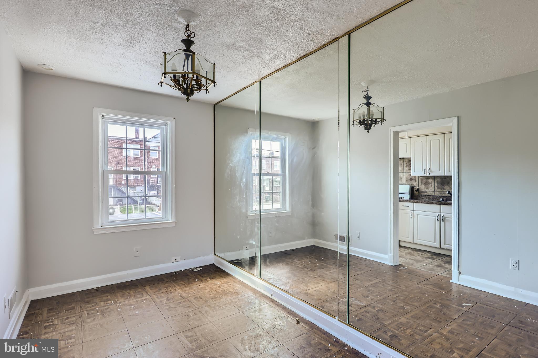 BELAIR-EDISON - Residential