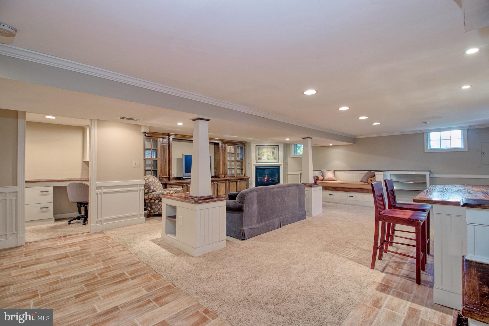 HAVERFORD - Residential