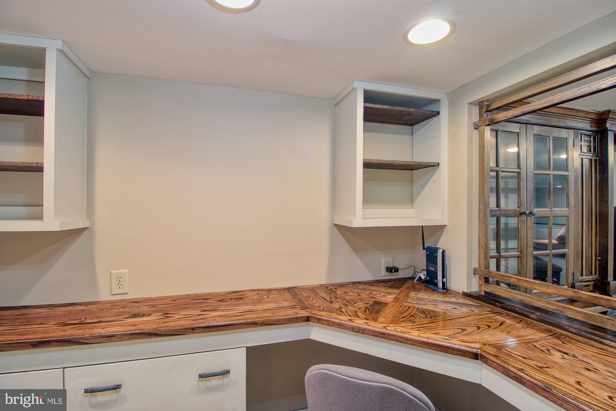 HAVERFORD - Residential