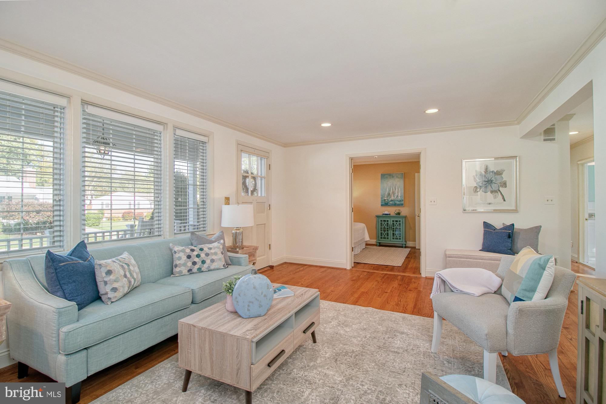 HAVERFORD - Residential