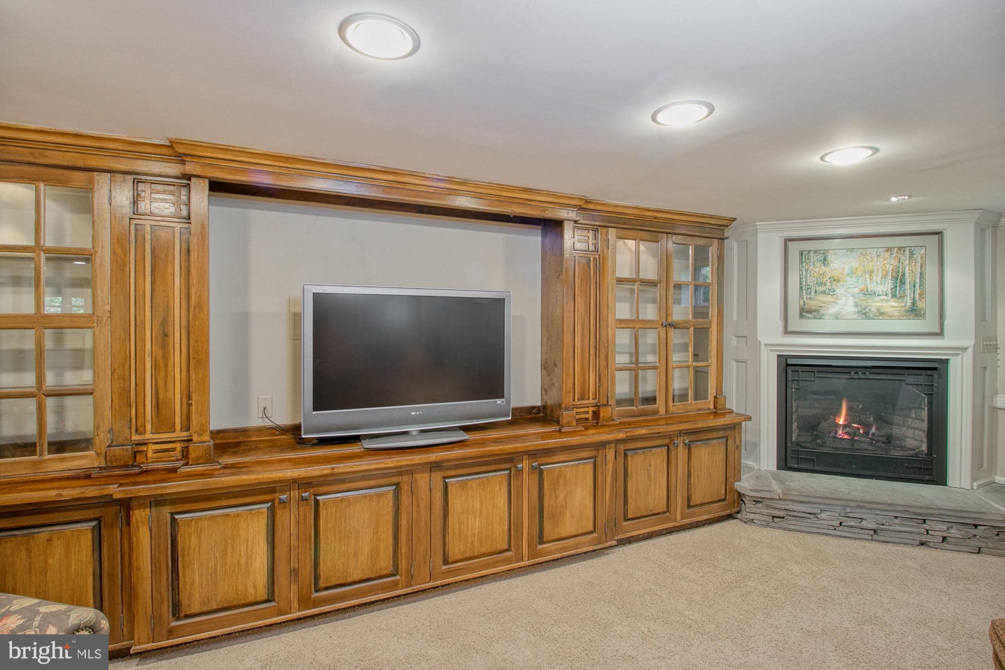 HAVERFORD - Residential