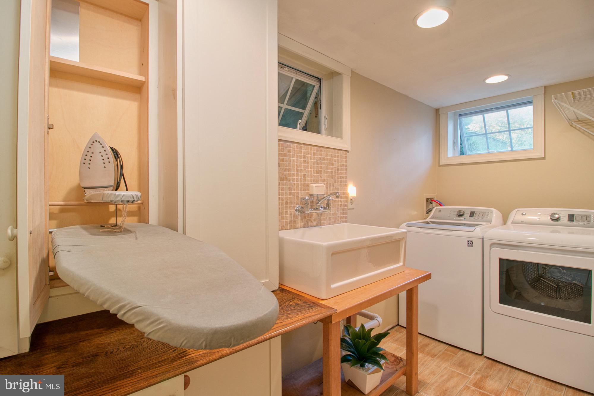 HAVERFORD - Residential