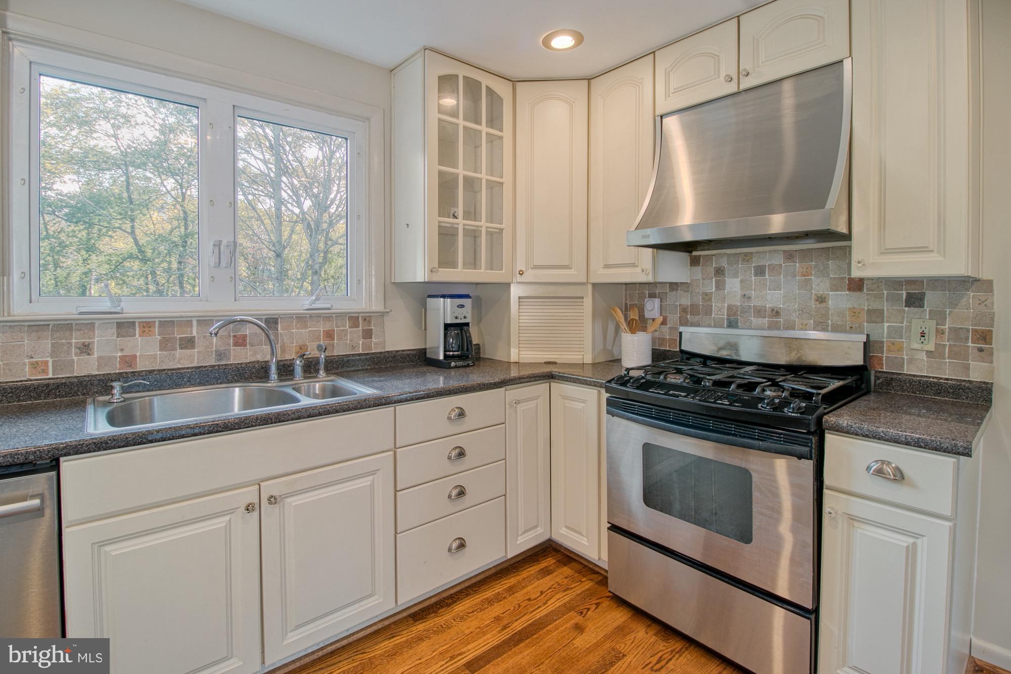 HAVERFORD - Residential