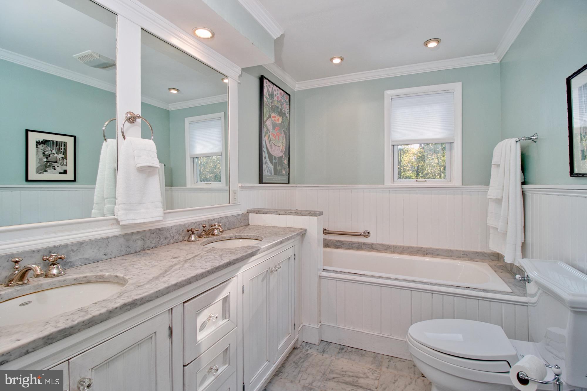 HAVERFORD - Residential