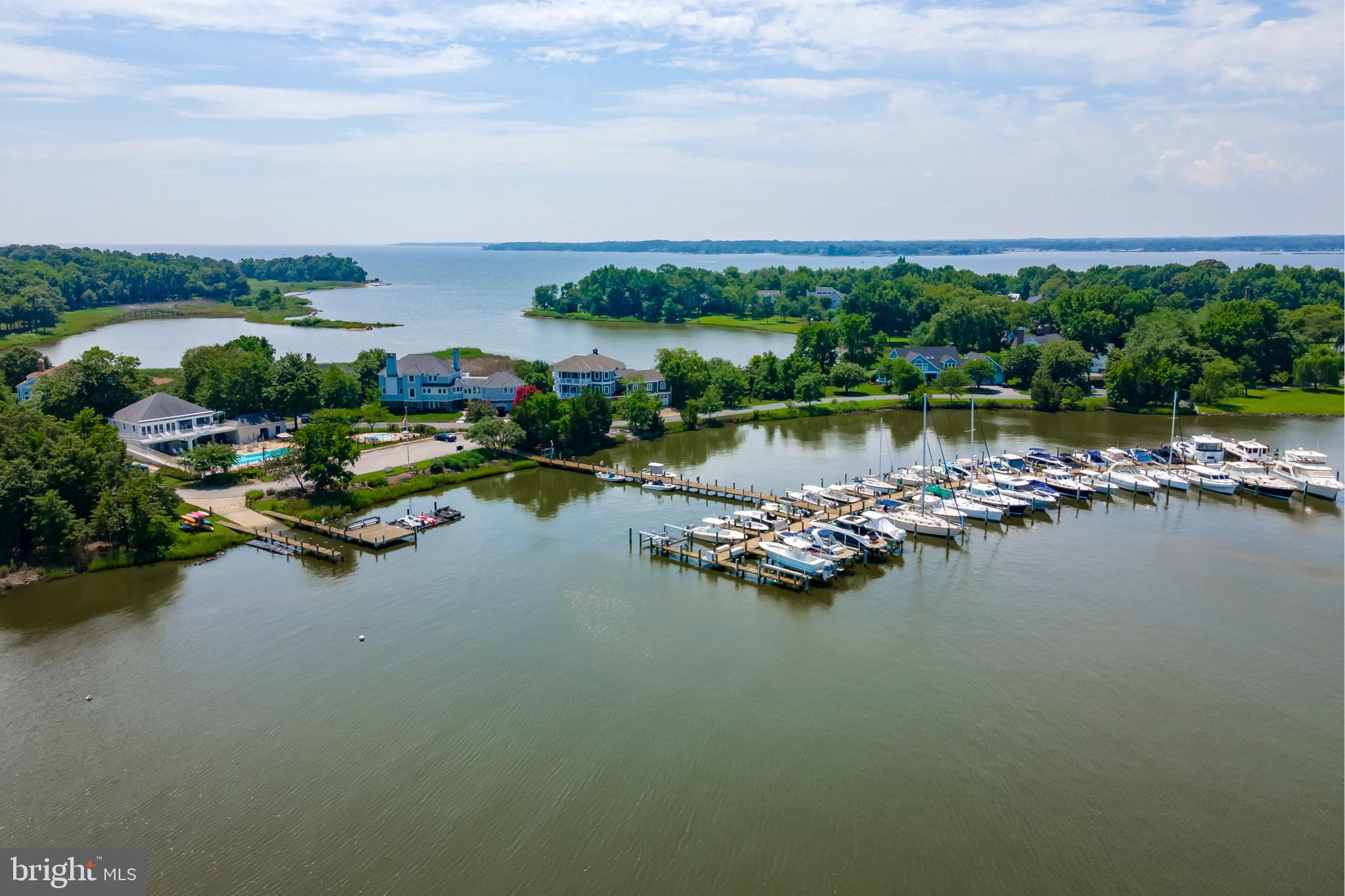 FISHING CREEK FARM - Residential