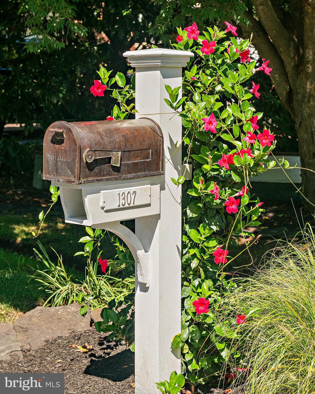 FISHING CREEK FARM - Residential