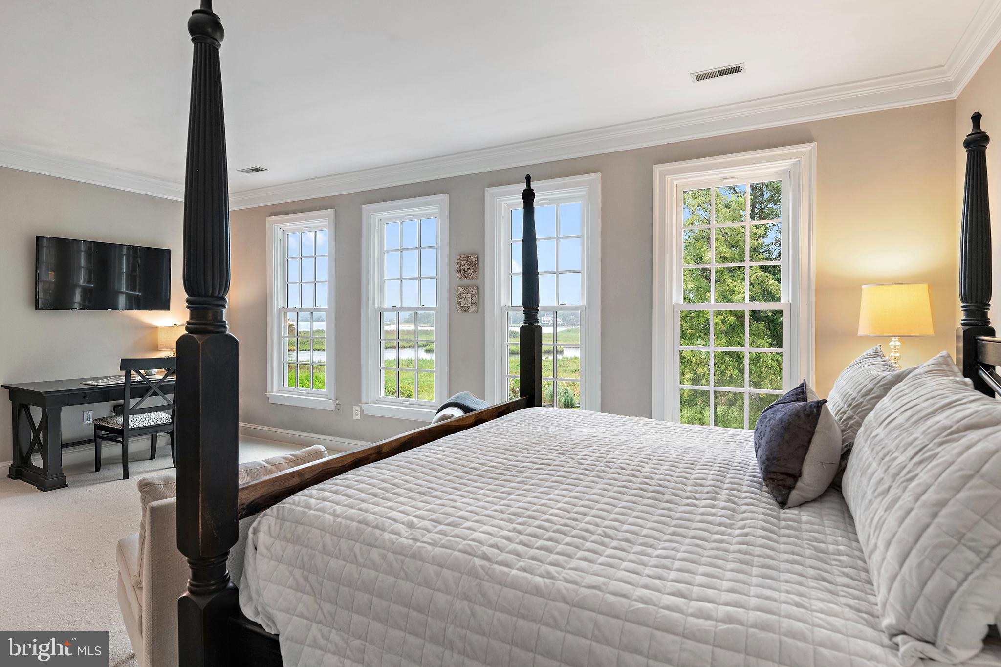 FISHING CREEK FARM - Residential