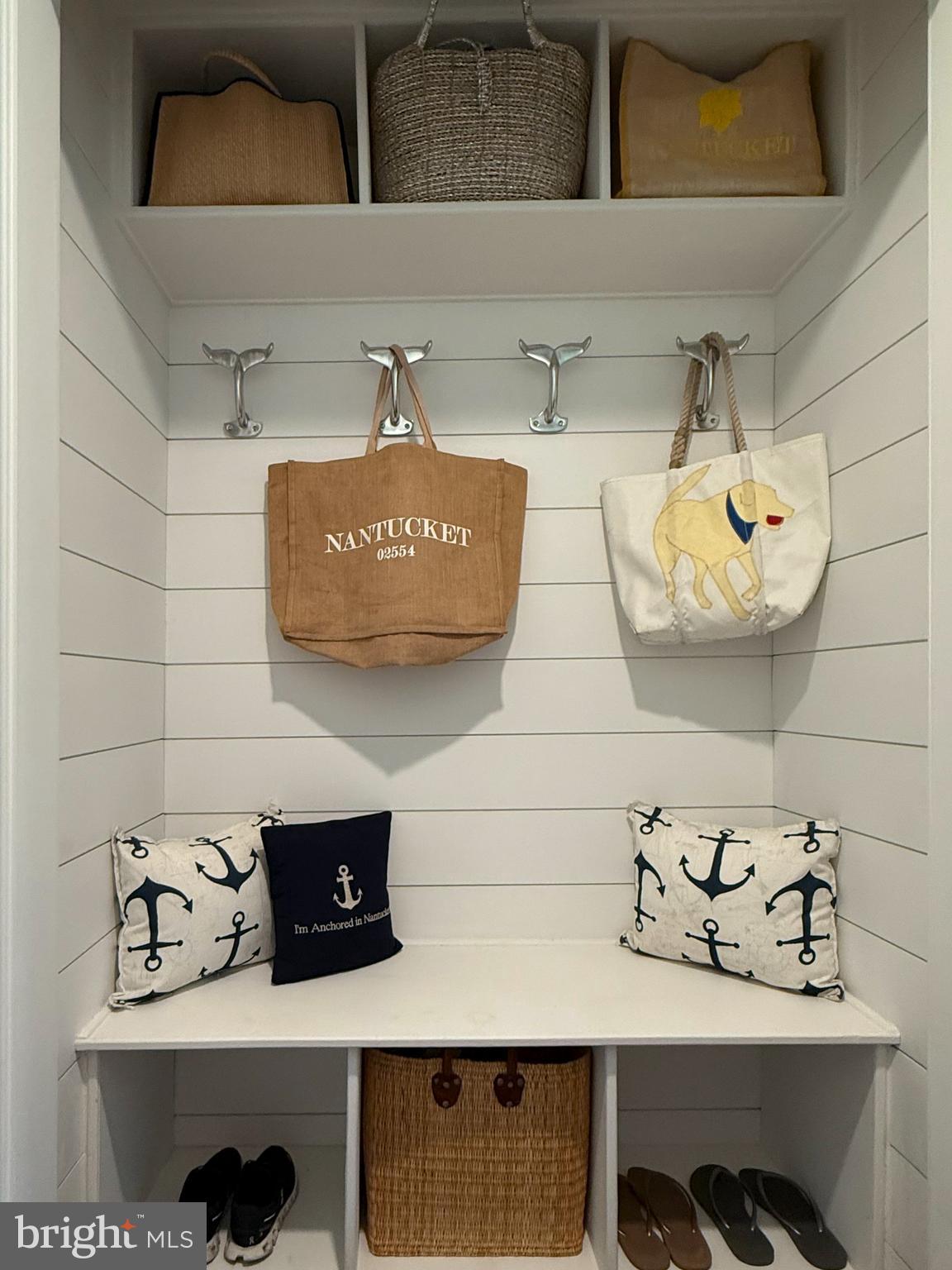 FISHING CREEK FARM - Residential