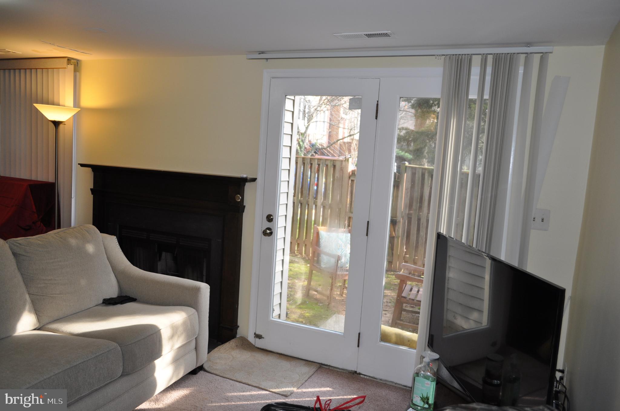 WOODMONT PLACE - Residential Lease